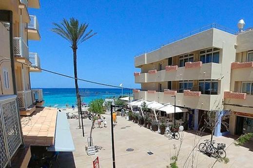 Апартаменты Apt Calmacabana A 50M Dal Mare Эс-Пужоль Экстерьер фото